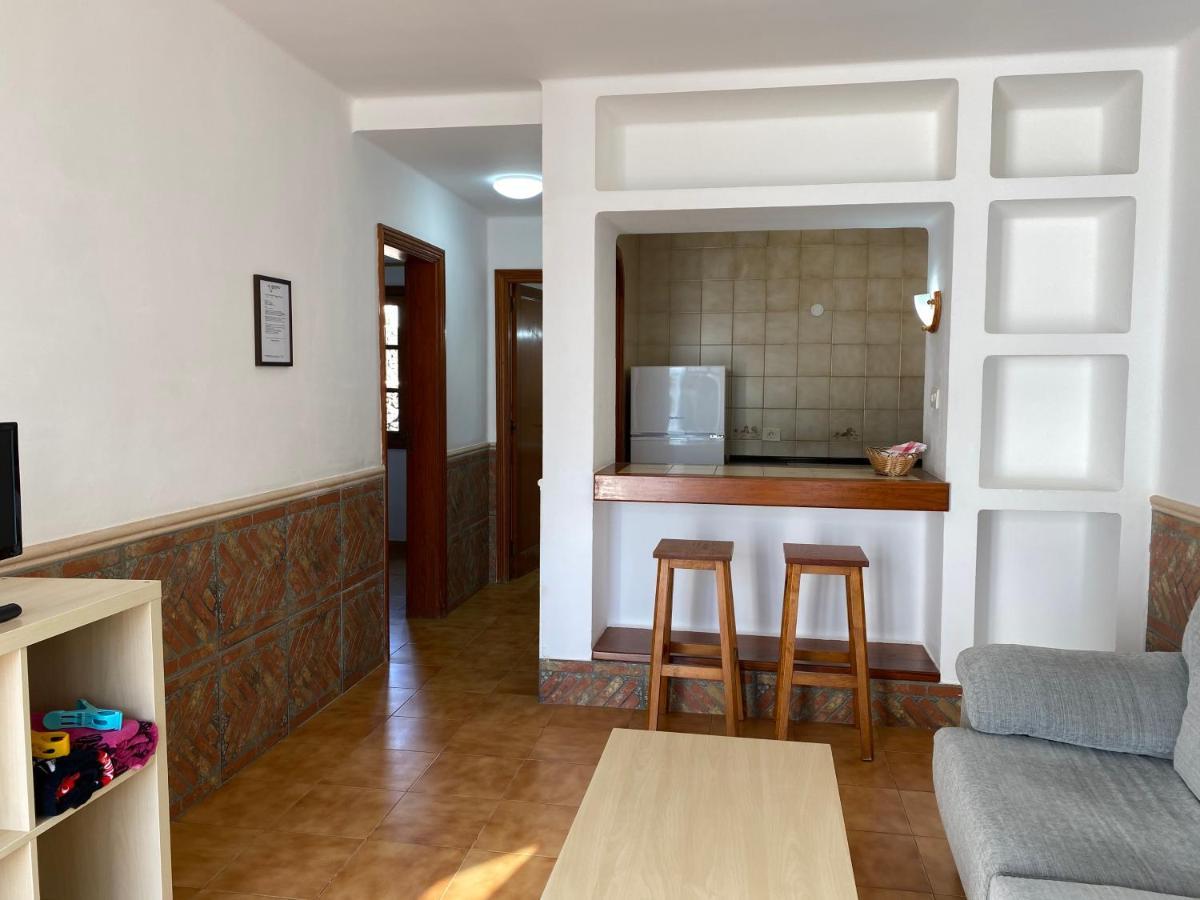 Apartamentos Las Palmeras I プエルト・デル・カルメン エクステリア 写真