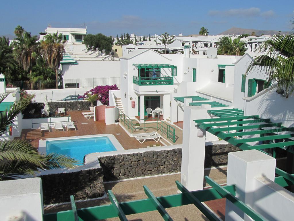 Apartamentos Las Palmeras I プエルト・デル・カルメン エクステリア 写真